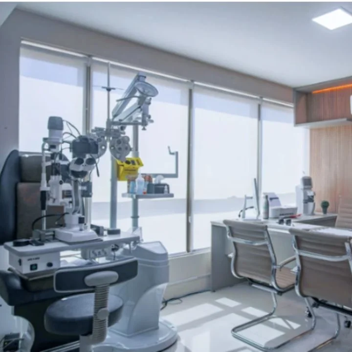 dr-flavio-hueb-cirurgia-catarata-no-jardim-botanico-5